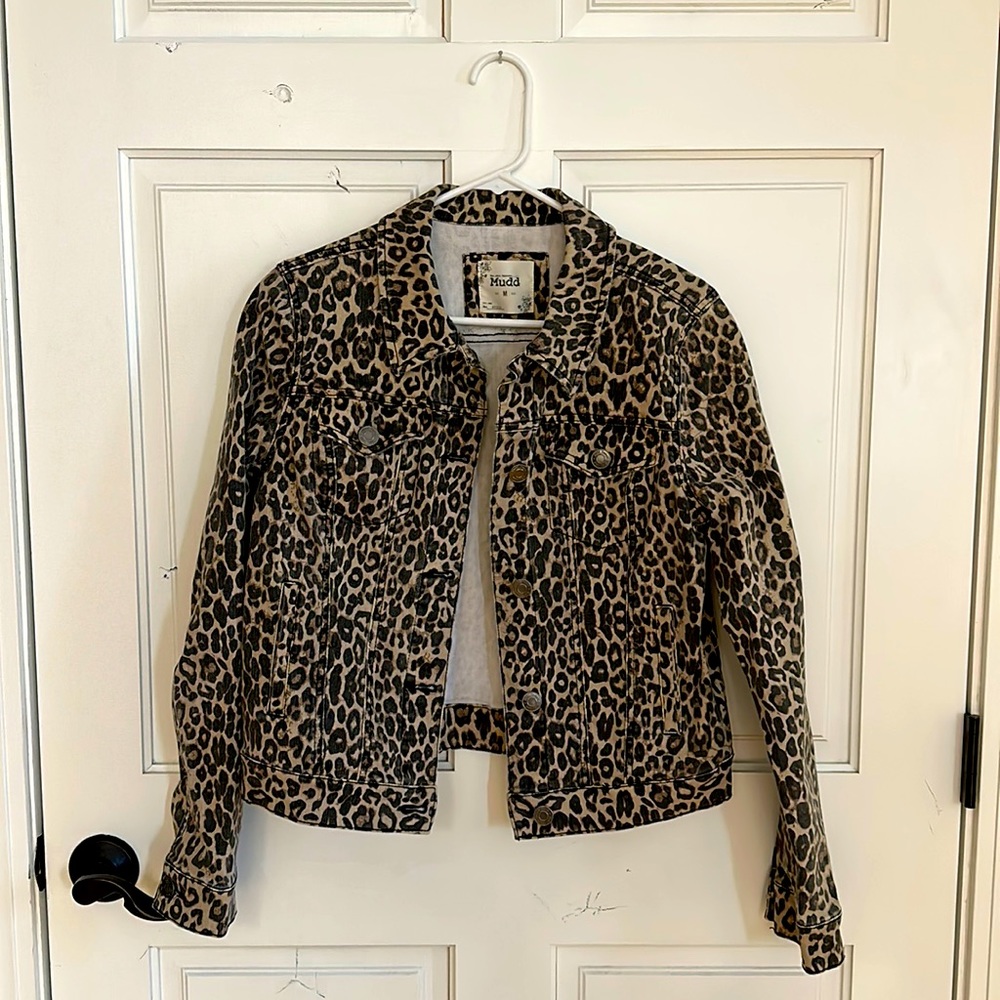 MUDD • Cheetah Print Denim Jacket • MEDIUM